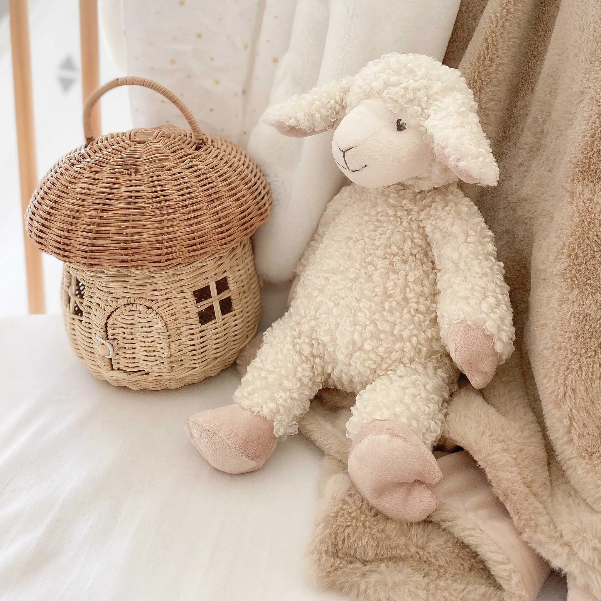 Mon Ami Lafayette The Lamb